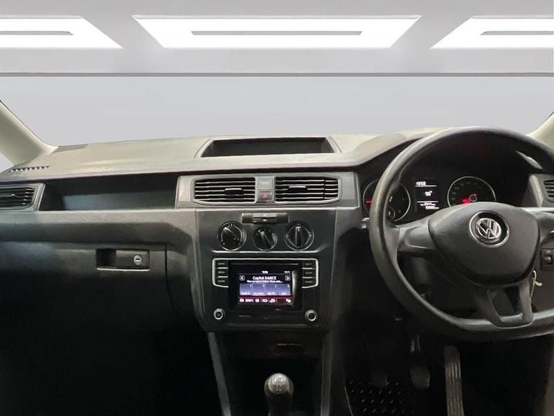 Used VW Caddy Startline 102 HP (75 kW) 2016 White MPV