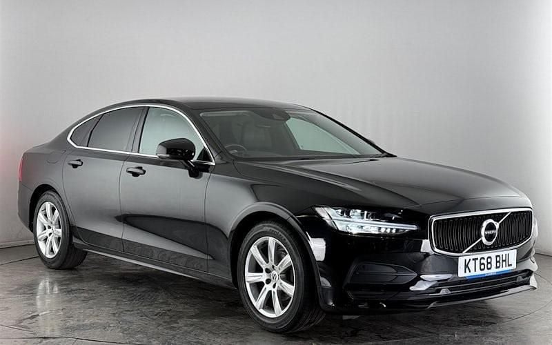Used Volvo S90 Momentum 190 HP (139 kW) 2018 Black Sedan