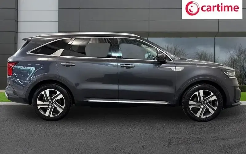 Used Kia Sorento 230 HP (169 kW) 2022 Grey SUV