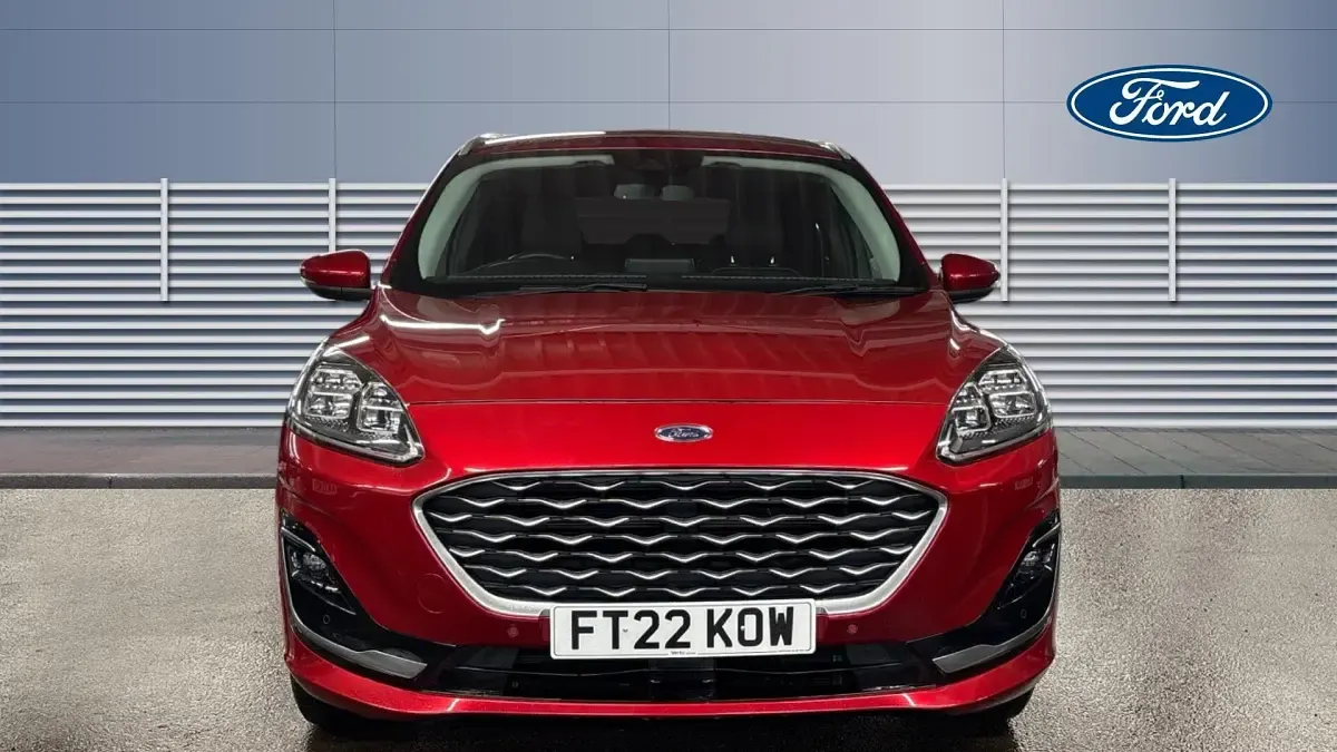 Second-hand Ford Kuga Vignale 190 CP (139 kW) 2022 Roșu SUV