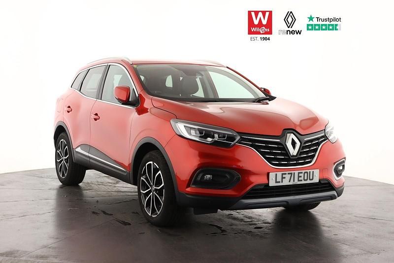 Red Used 2021 Renault Kadjar Version S SUV | £14,399 (Fair price) - Image 1/1