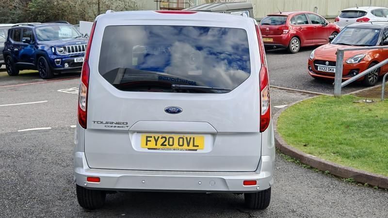 Used Ford Tourneo Connect Titanium 120 HP (88 kW) 2020 Silver MPV