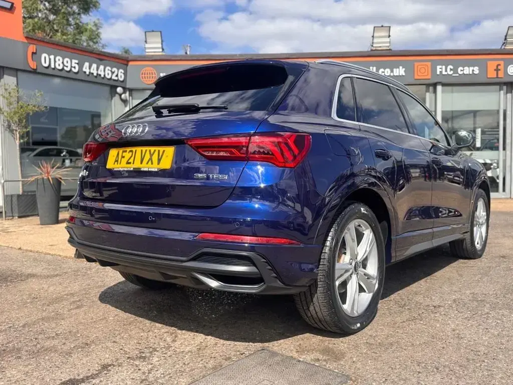 Used Audi Q3 S-Line 150 HP (110 kW) 2021 Blue SUV