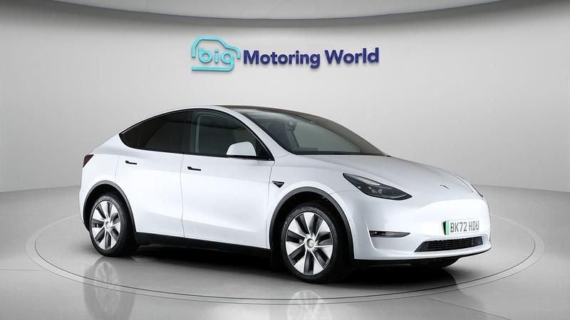 Used 2022 Tesla Model Y SUV | £22,700 (Fair price) - Image 1/4