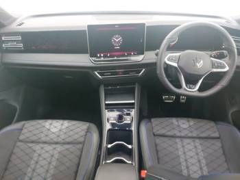 Image 3/4