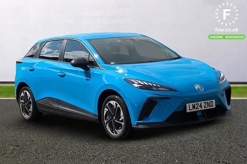 Blue Used 2023 MG MG4 EV SE Hatchback | £16,599 (Fair price) - Image 1/3