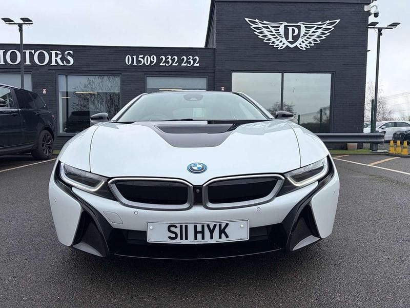 Used BMW i8 Comfort Edition 2017 White Coupe