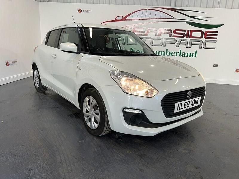 White Used 2019 Suzuki Swift SZ3 Hatchback | £8,499 (Fair price) - Image 1/4