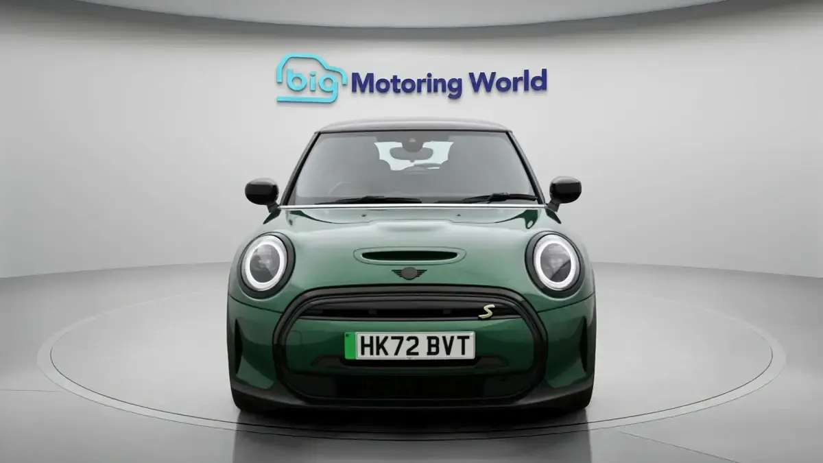 Used Mini Cooper SE Hatch 135 kW (184 HP) 2022 Hatchback