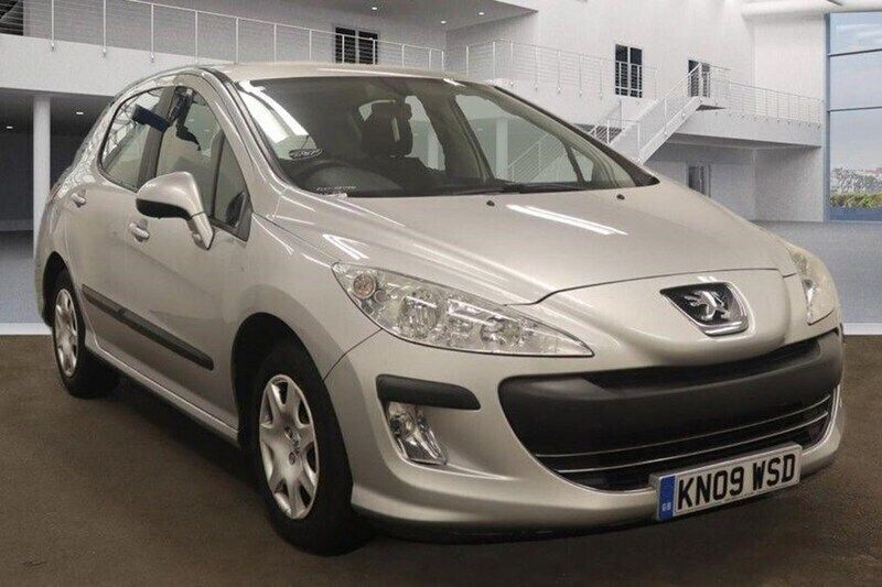 Silver Used 2009 Peugeot 308 S Hatchback | £3,190 (Fair price) - Image 1/1