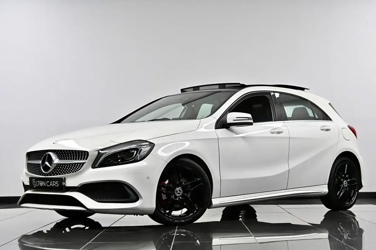 Used Mercedes A200 AMG Line Premium Plus 136 HP (100 kW) 2017 White Hatchback