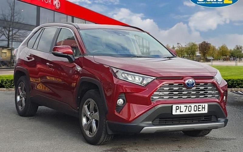Used 2025 Toyota RAV4 Design Estate | £23,990 - Image 1/4