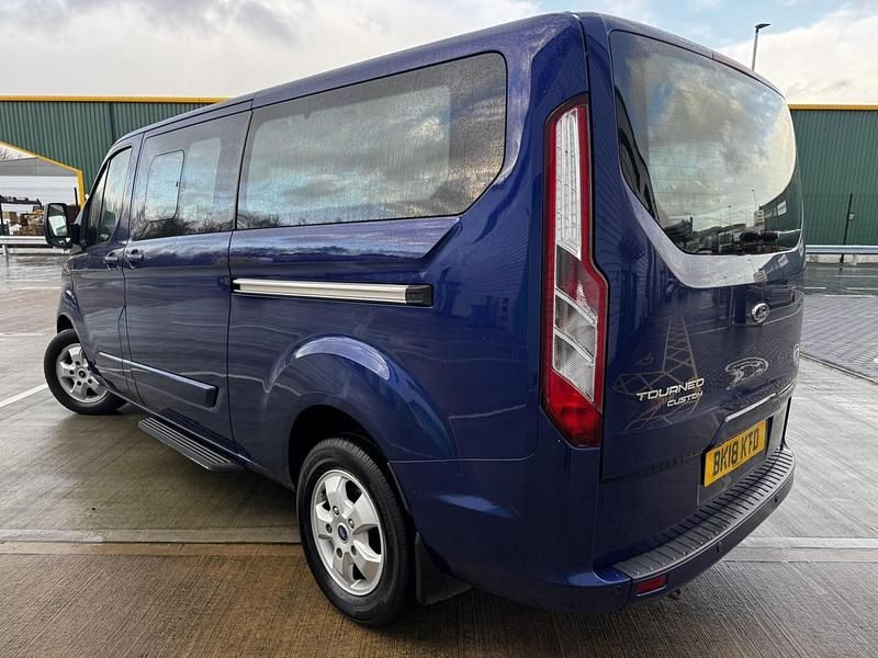 Used Ford Tourneo Custom Titanium 2018 Blue Van