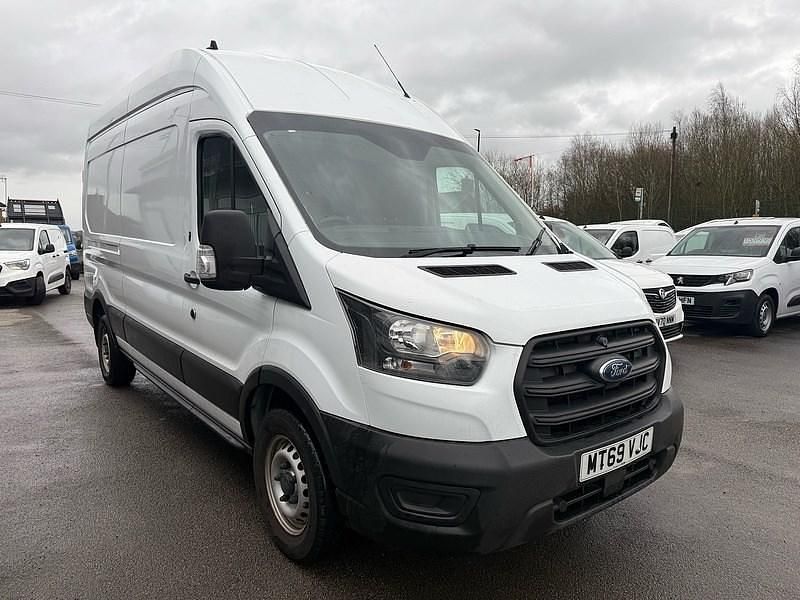 Used Ford Transit 130 HP (95 kW) 2019 White Van