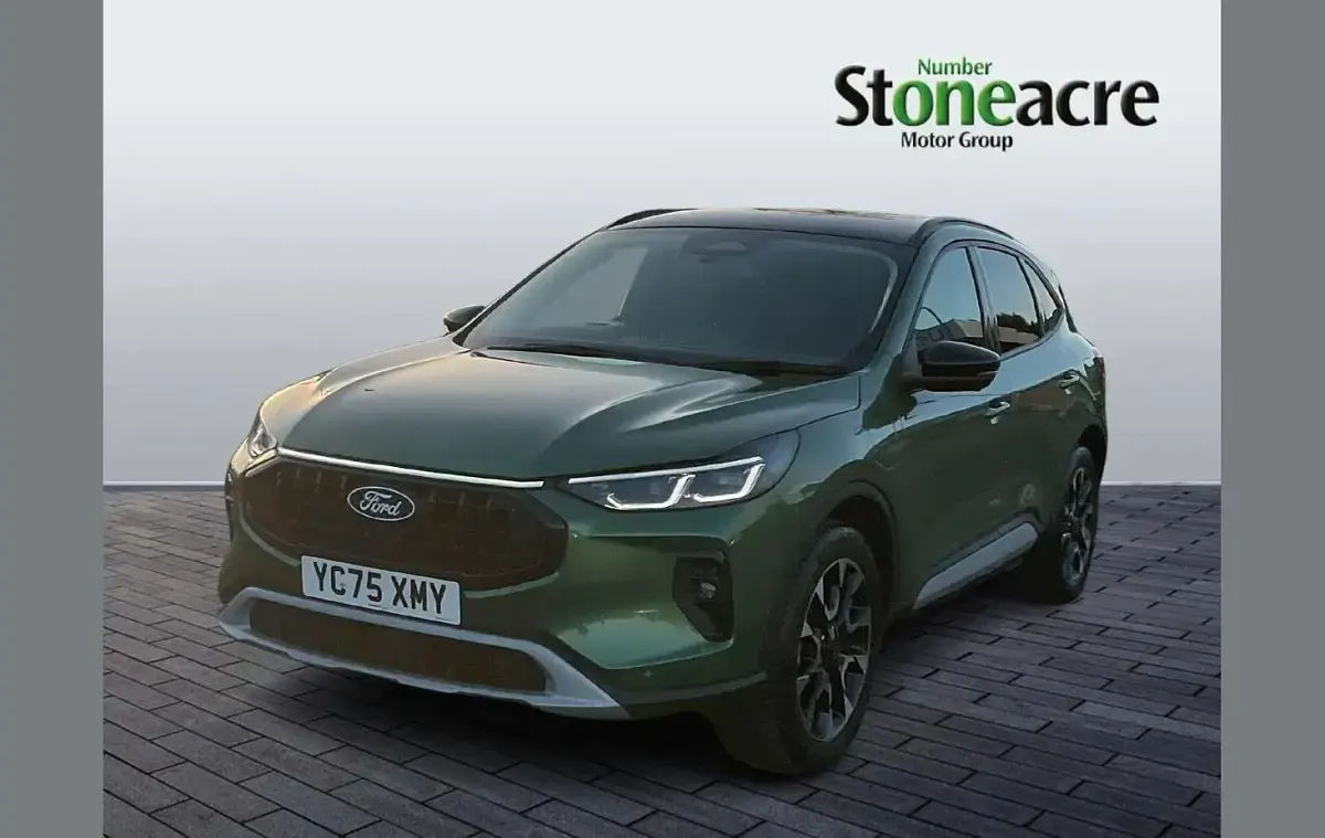 Used Ford Kuga Active 239 HP (175 kW) 2025 Green SUV
