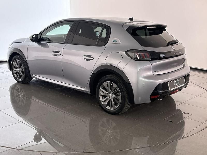Grey Used 2022 Peugeot e-208 Allure Premium Hatchback | £11,490 (Good price) - Image 1/4