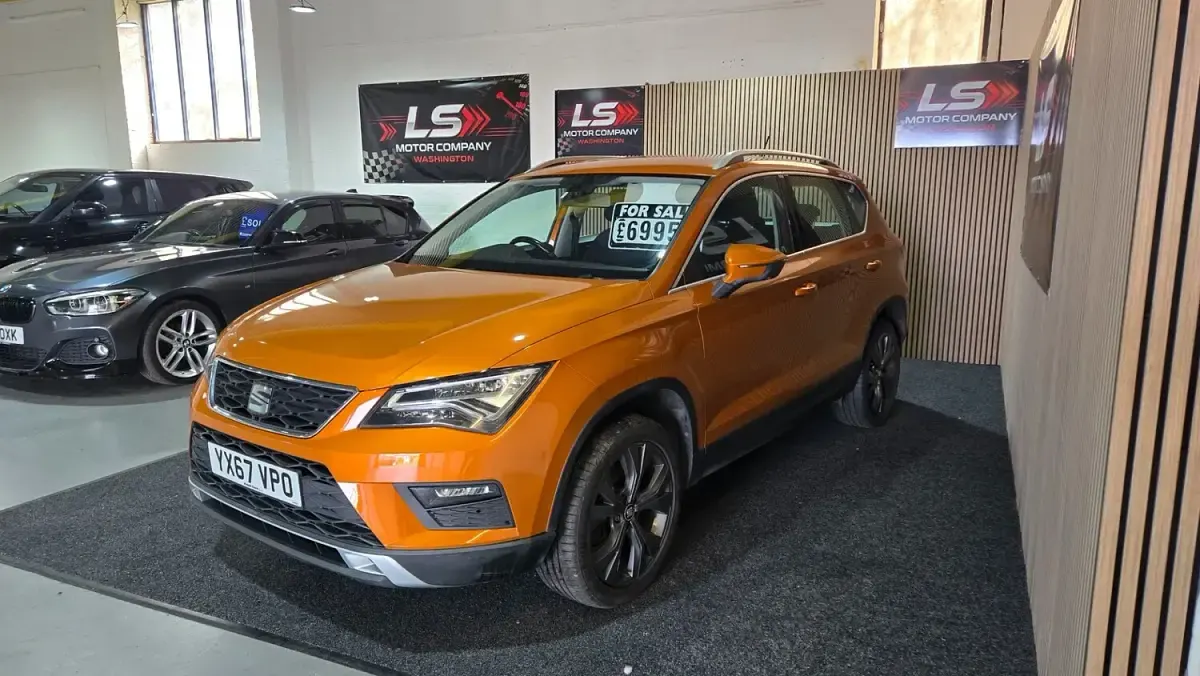 Used Seat Ateca Ecomotive 115 HP (84 kW) 2017 Orange SUV