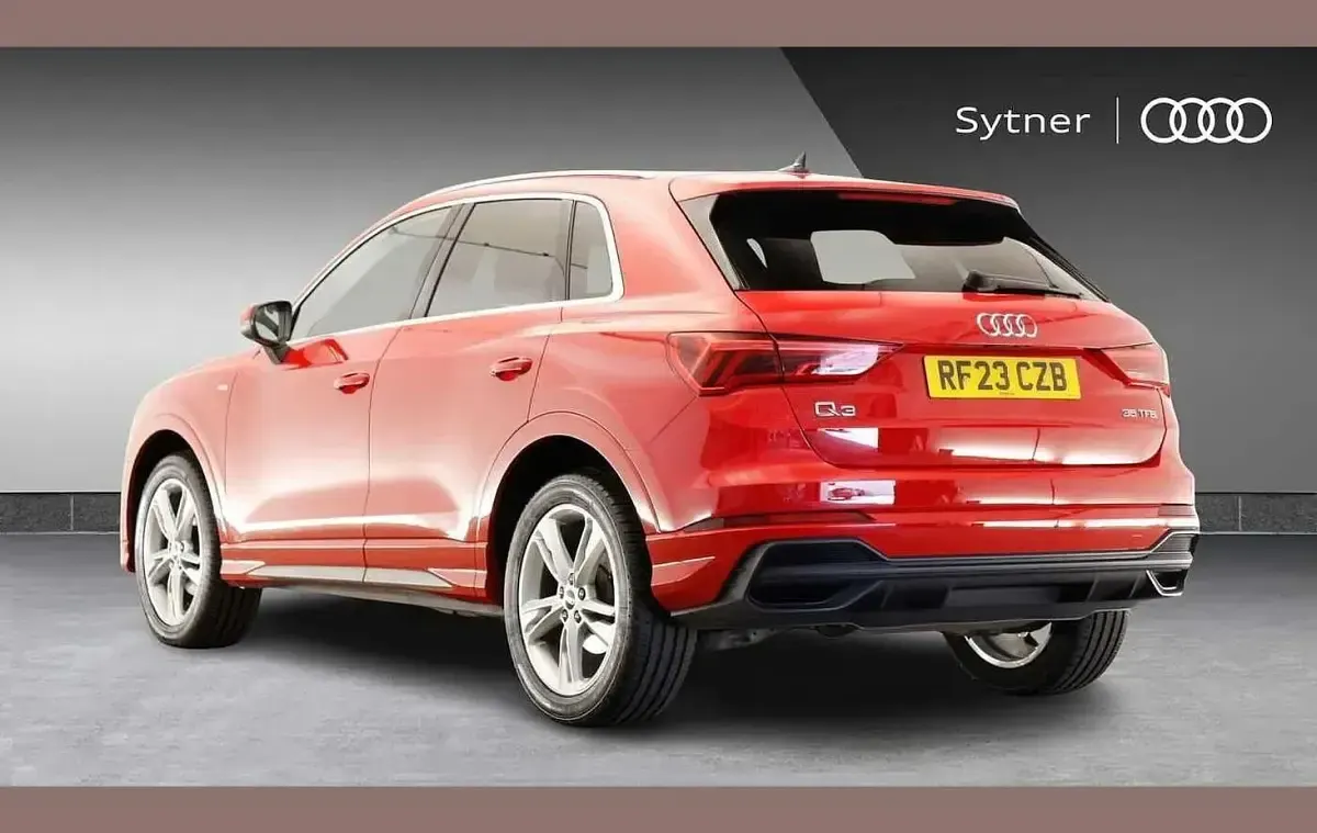 Used Audi Q3 S-Line 150 HP (110 kW) 2023 Red SUV