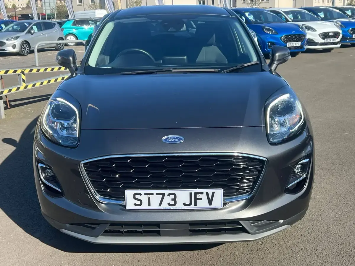 Begagnad Ford Puma Titanium 125 HK (91 kW) 2023 Grå SUV