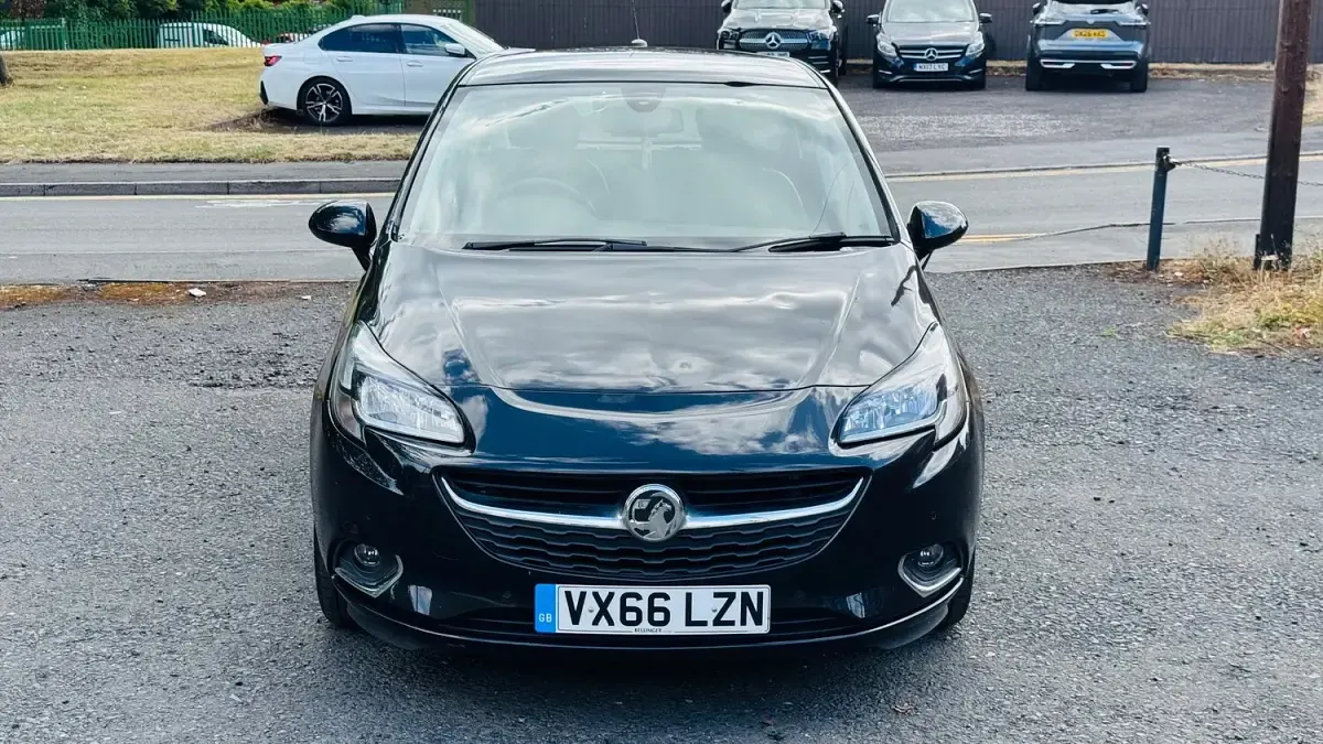 Used Vauxhall Corsa 90 HP (66 kW) 2016 Black Hatchback