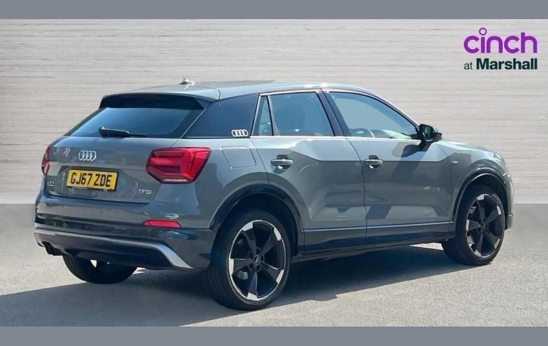 Usado Audi Q2 Advanced Plus 150 CV (110 kW) 2017 Gris SUV