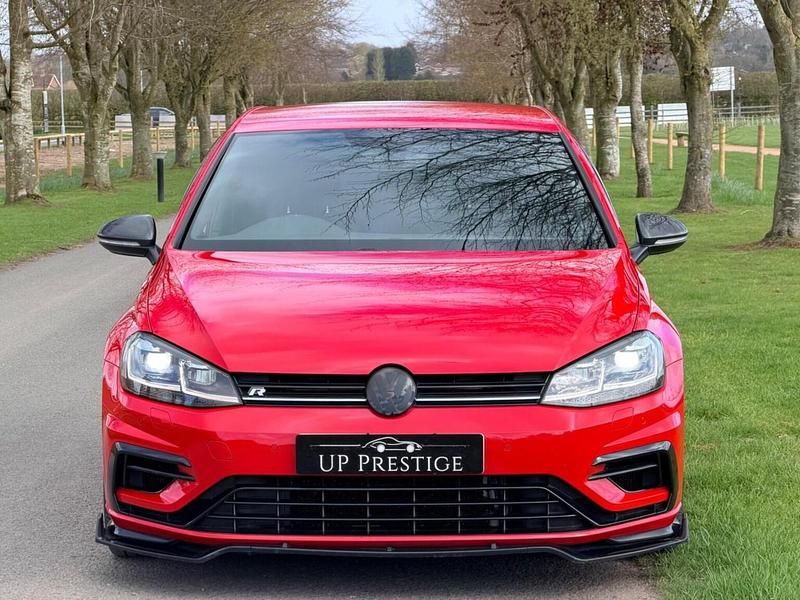 Used VW Golf VII R 2017 Red Hatchback