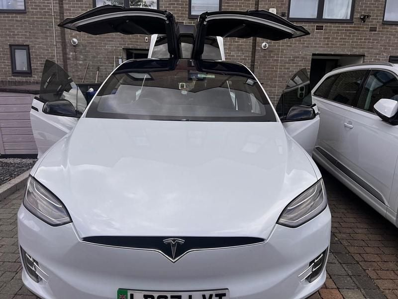 White Used 2017 Tesla Model X SUV | £18,500 - Image 1/4