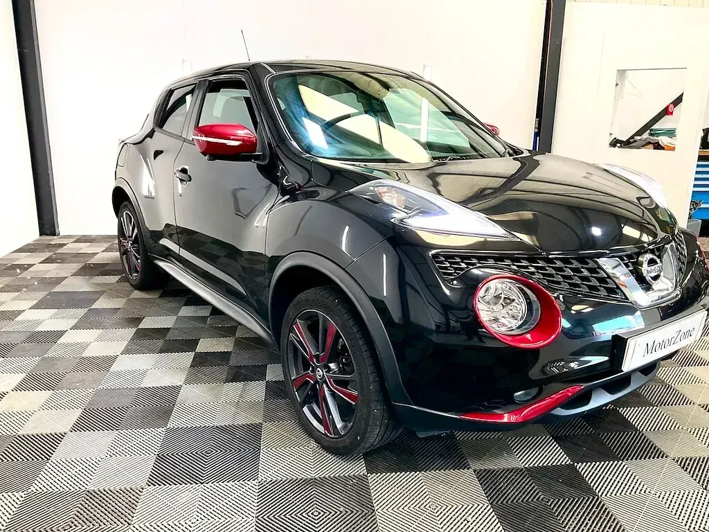 Used Nissan Juke Tekna 115 HP (84 kW) 2016 Black SUV