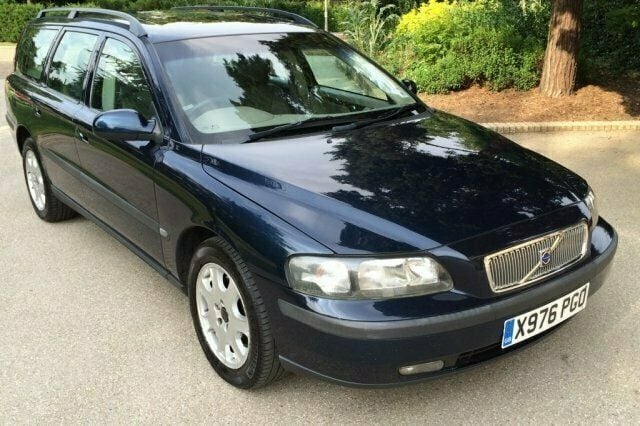 Used 2000 Volvo V70 Estate | £1,100 - Image 1/4