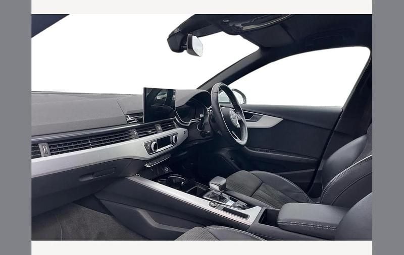 Used Audi A4 S-Line 204 HP (150 kW) 2020 White Sedan