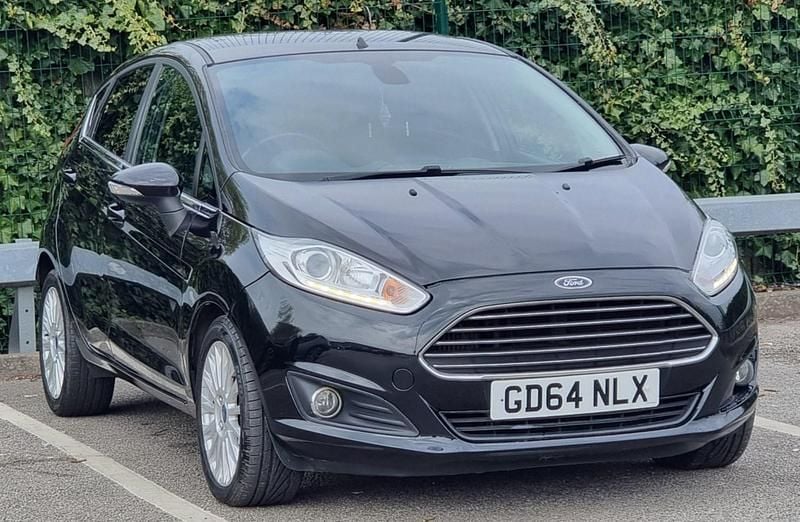 Black Used 2015 Ford Fiesta Titanium Hatchback | £4,495 (Super price) - Image 1/4