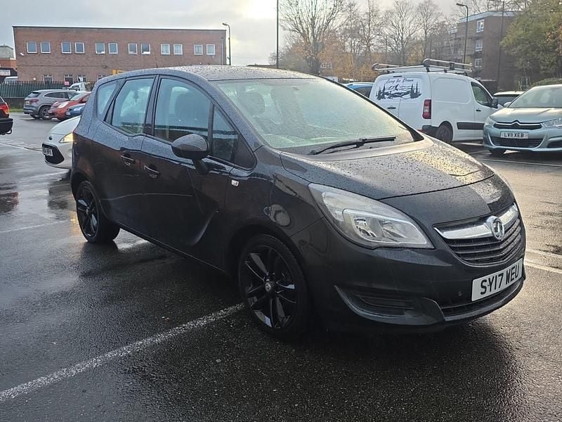 Used Vauxhall Meriva Club 120 HP (88 kW) 2017 Black MPV