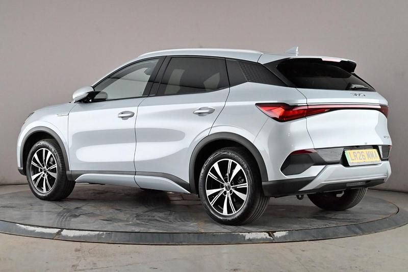 New BYD Atto 3 Comfort 150 kW (204 HP) 2026 Skiing white & black SUV