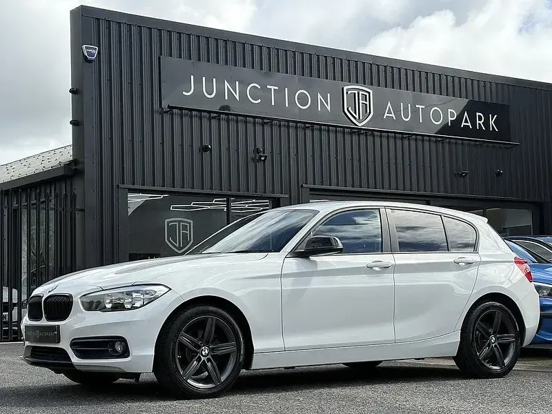 Usado BMW 116 Sport Line 2019 Blanco Utilitario