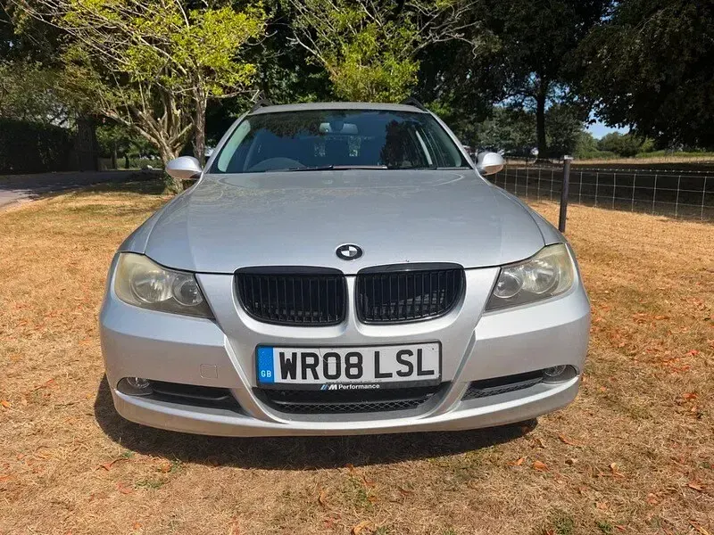 Used BMW 320 M Sport 174 HP (127 kW) 2008 Silver Estate