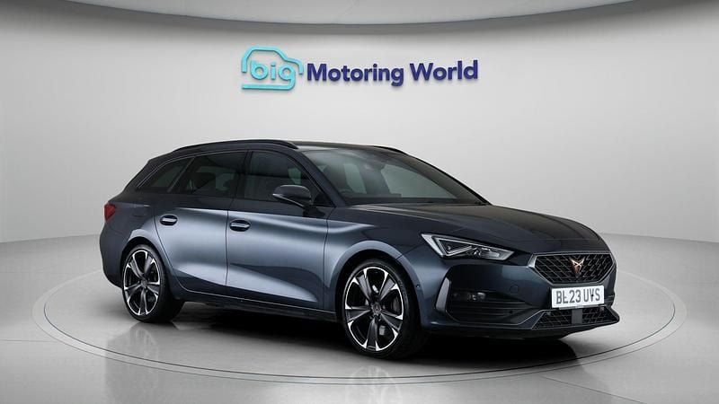 Used Cupra Leon VZ2 245 HP (180 kW) 2023 Grey Estate