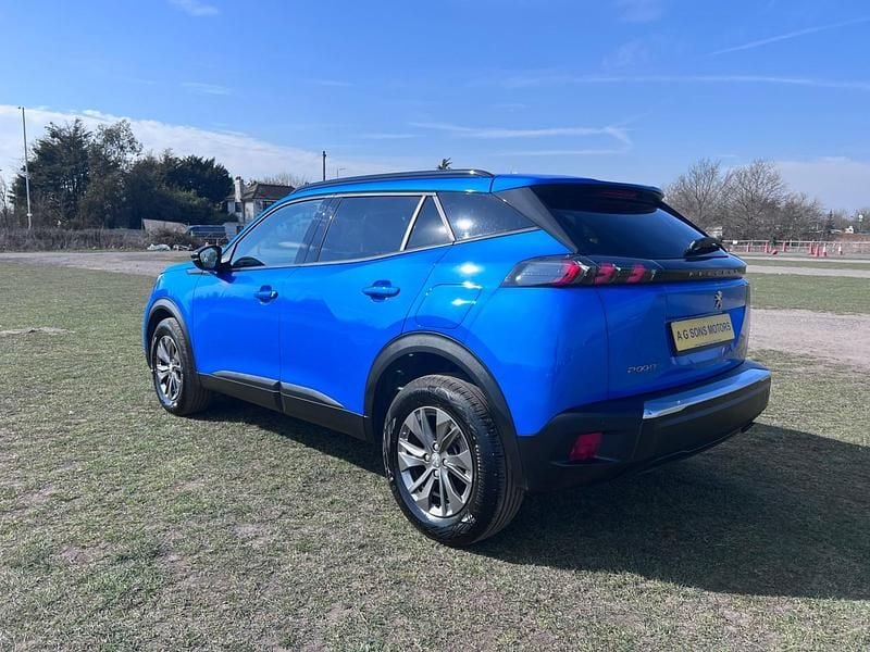 Usado Peugeot 2008 Active+ 2023 Azul SUV