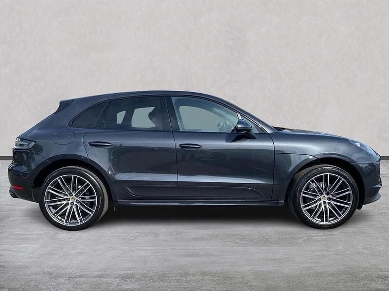 Used Porsche Macan 245 HP (180 kW) 2019 Grey SUV