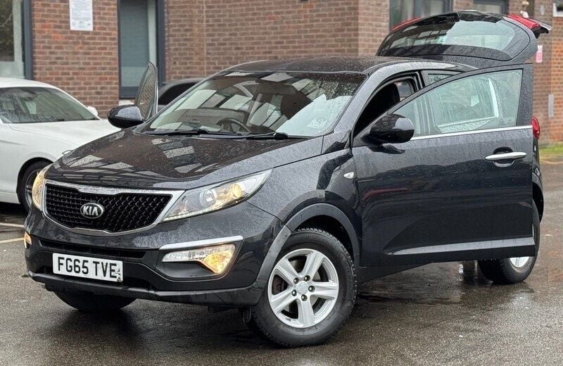 Black Used 2016 Kia Sportage SUV | £5,799 (Super price) - Image 1/4