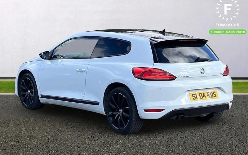 Usado VW Scirocco Black Edition 125 HP (91 kW) 2017 Branco Coupé