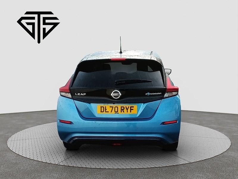 Used Nissan Leaf Tekna 110 kW (150 HP) 2020 Blue Hatchback