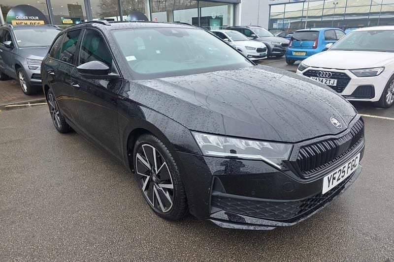 Used Skoda Octavia SportLine 110 HP (80 kW) 2025 Black Estate