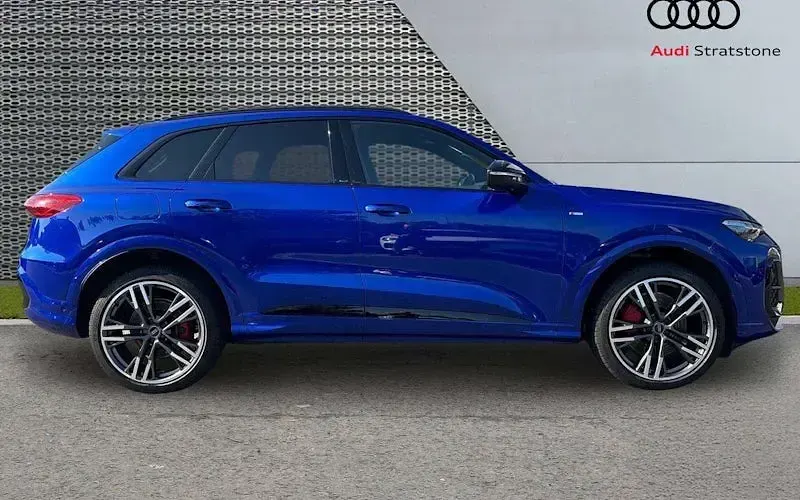 Used Audi Q5 204 HP (150 kW) 2025 Blue SUV