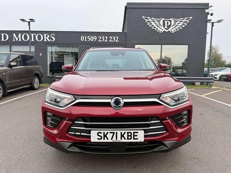 Used Ssangyong (KGM) Korando 163 HP (119 kW) 2021 Red SUV