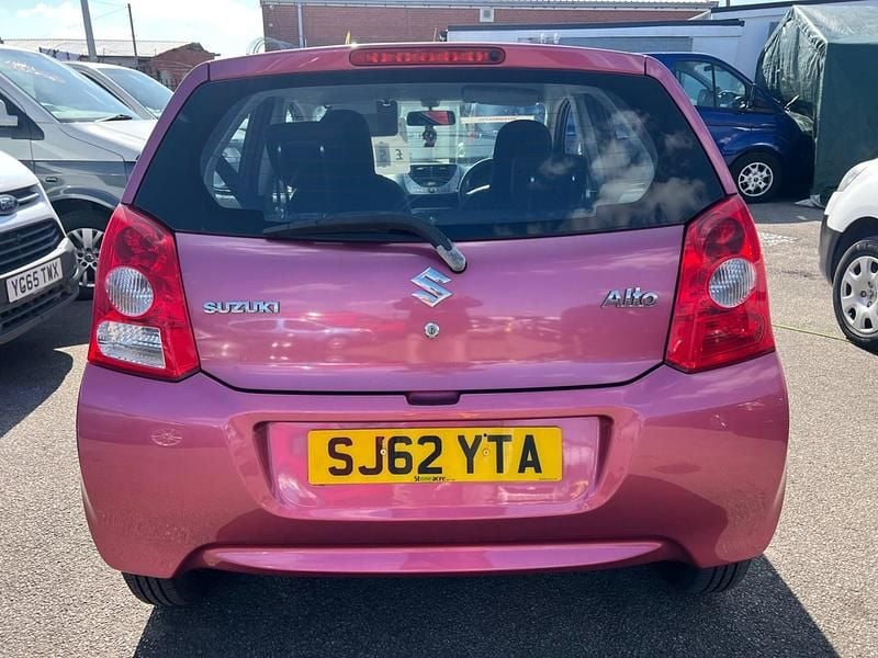 Used Suzuki Alto SZ4 68 HP (50 kW) 2012 Pink Hatchback
