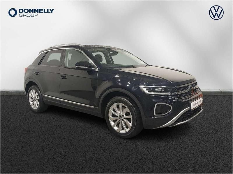 Black Used 2023 VW T-Roc Style SUV | £21,285 (Fair price) - Image 1/4
