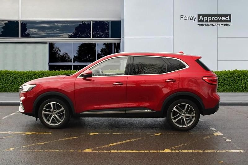 Used MG HS Exclusive 162 HP (119 kW) 2023 Ruby red SUV