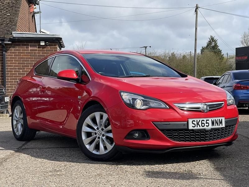 Used Vauxhall Astra GTC SRi 2015 Red Hatchback