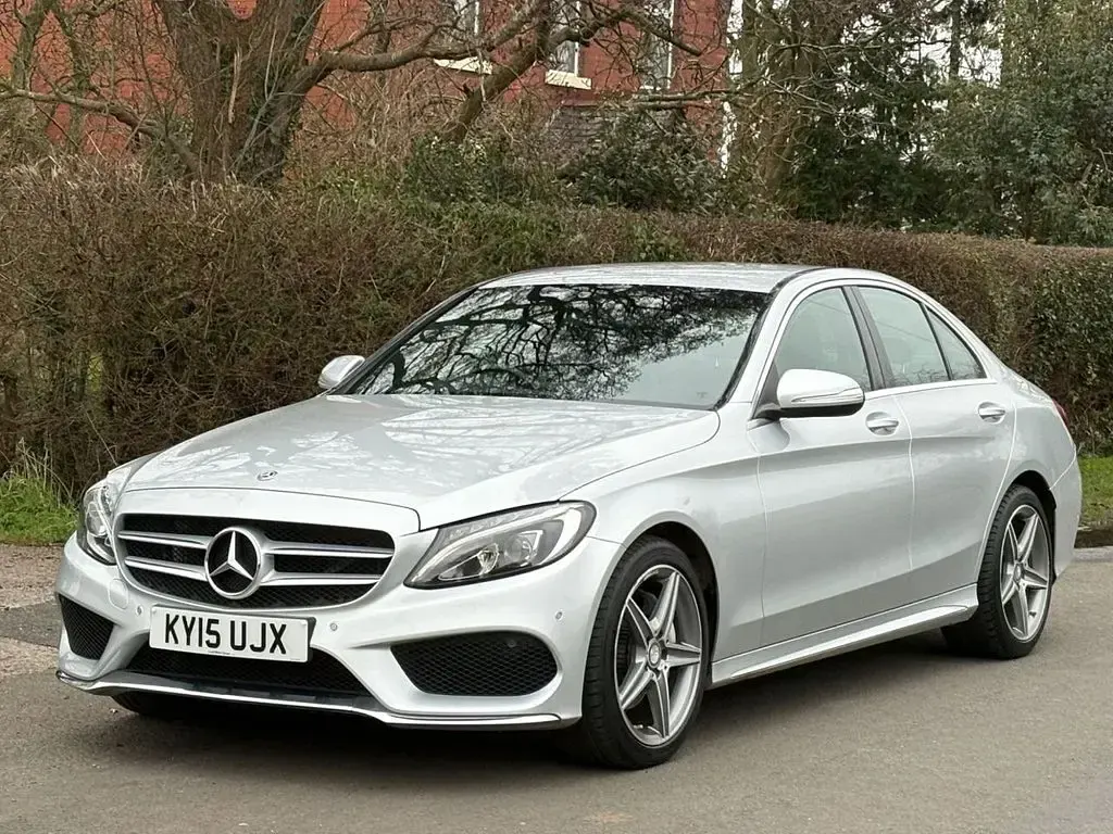 Begagnad Mercedes C220 AMG line 170 HK (125 kW) 2015 Silver Sedan
