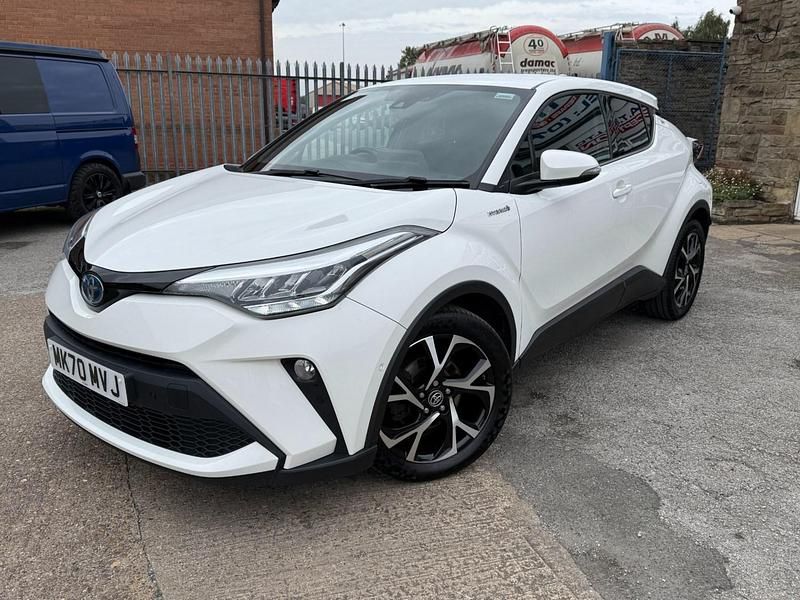 Used Toyota C-HR Design 122 HP (89 kW) 2020 White SUV